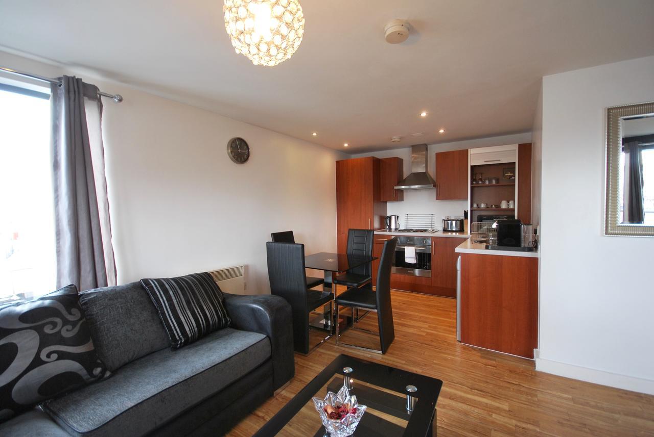 Atana Apartments Manchester Zewnętrze zdjęcie