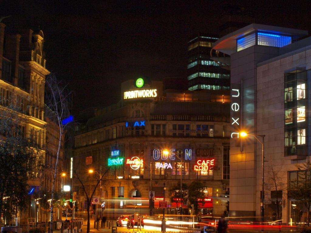 Atana Apartments Manchester Zewnętrze zdjęcie