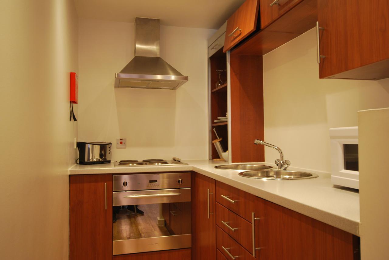 Atana Apartments Manchester Zewnętrze zdjęcie