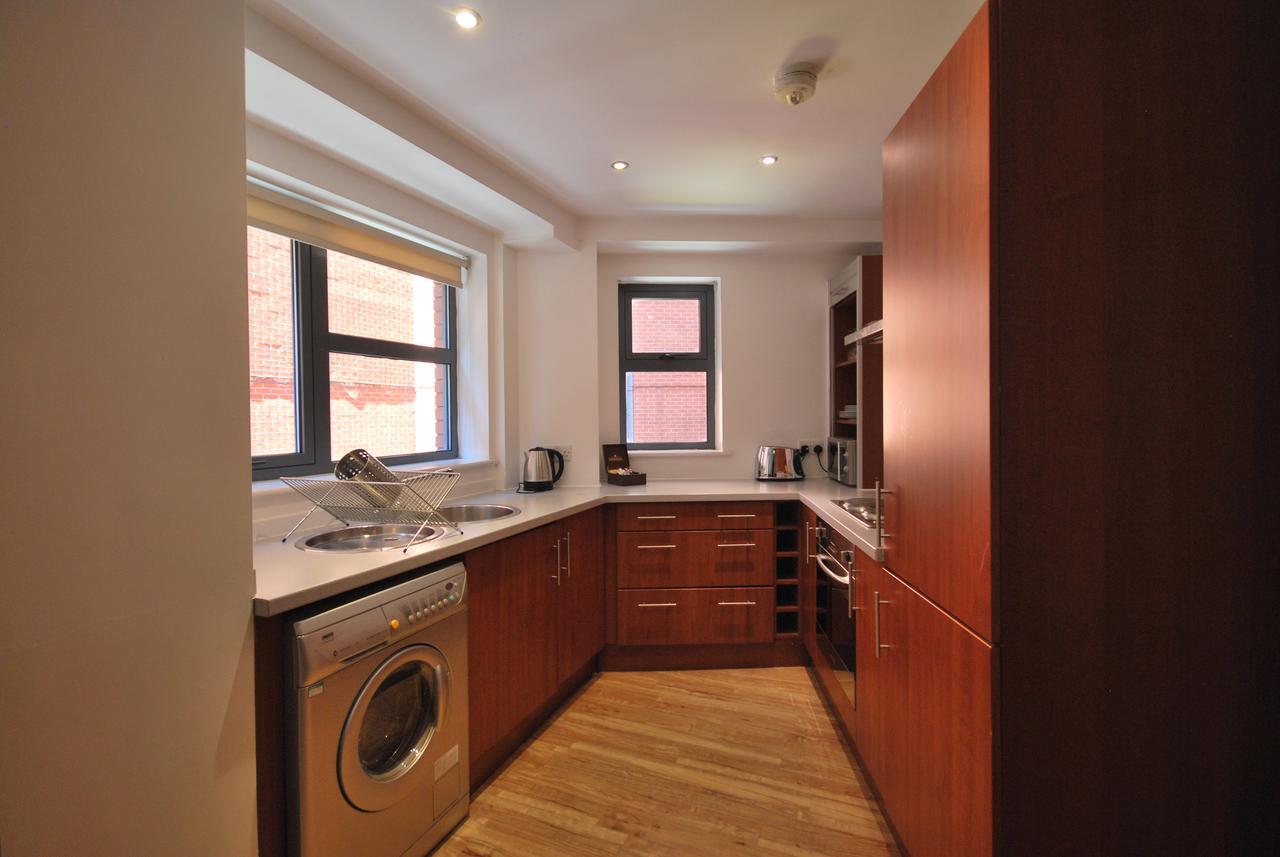 Atana Apartments Manchester Zewnętrze zdjęcie