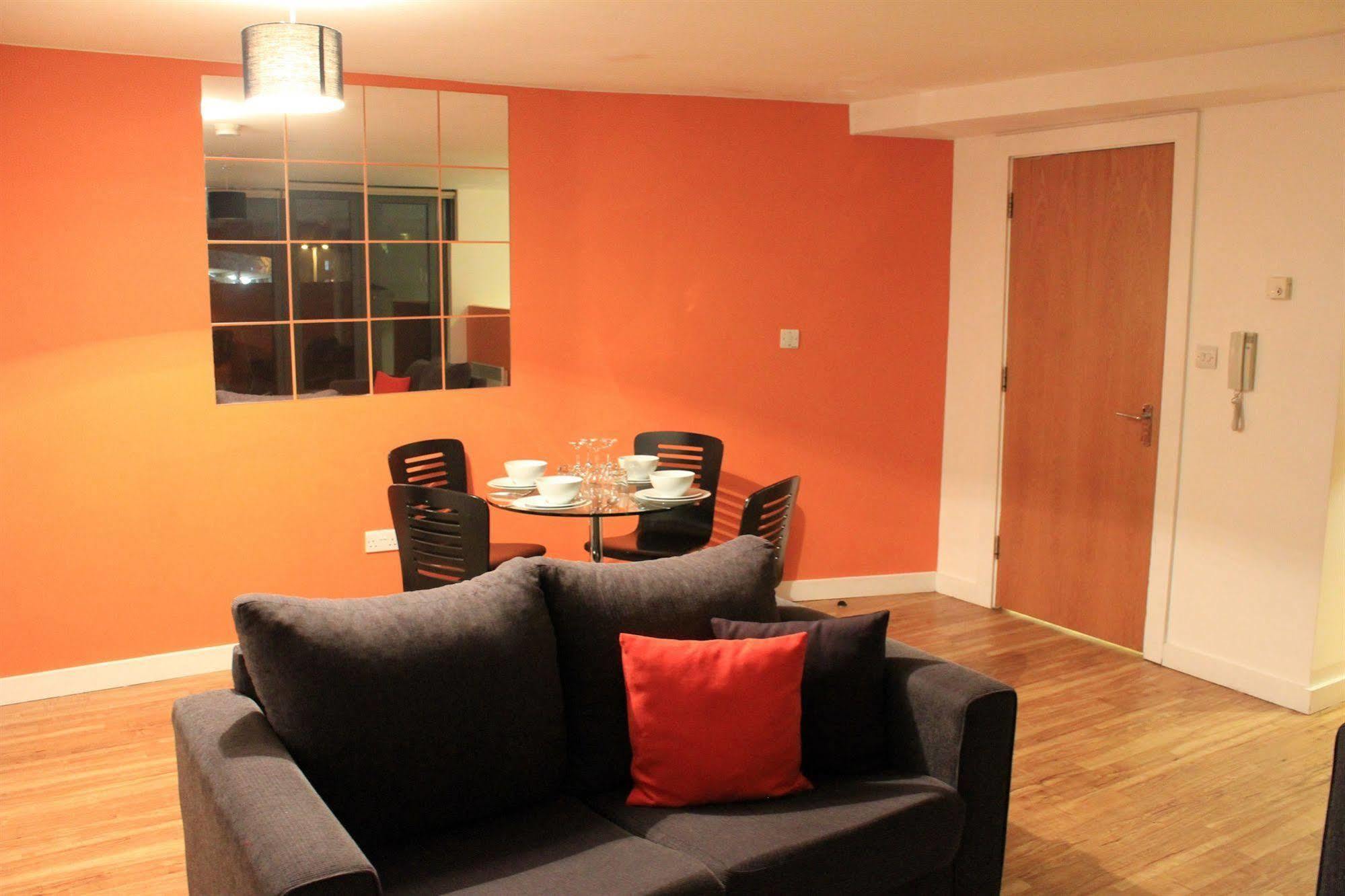 Atana Apartments Manchester Zewnętrze zdjęcie
