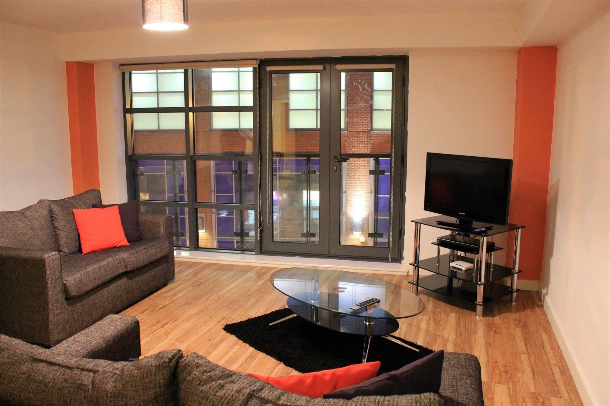 Atana Apartments Manchester Zewnętrze zdjęcie